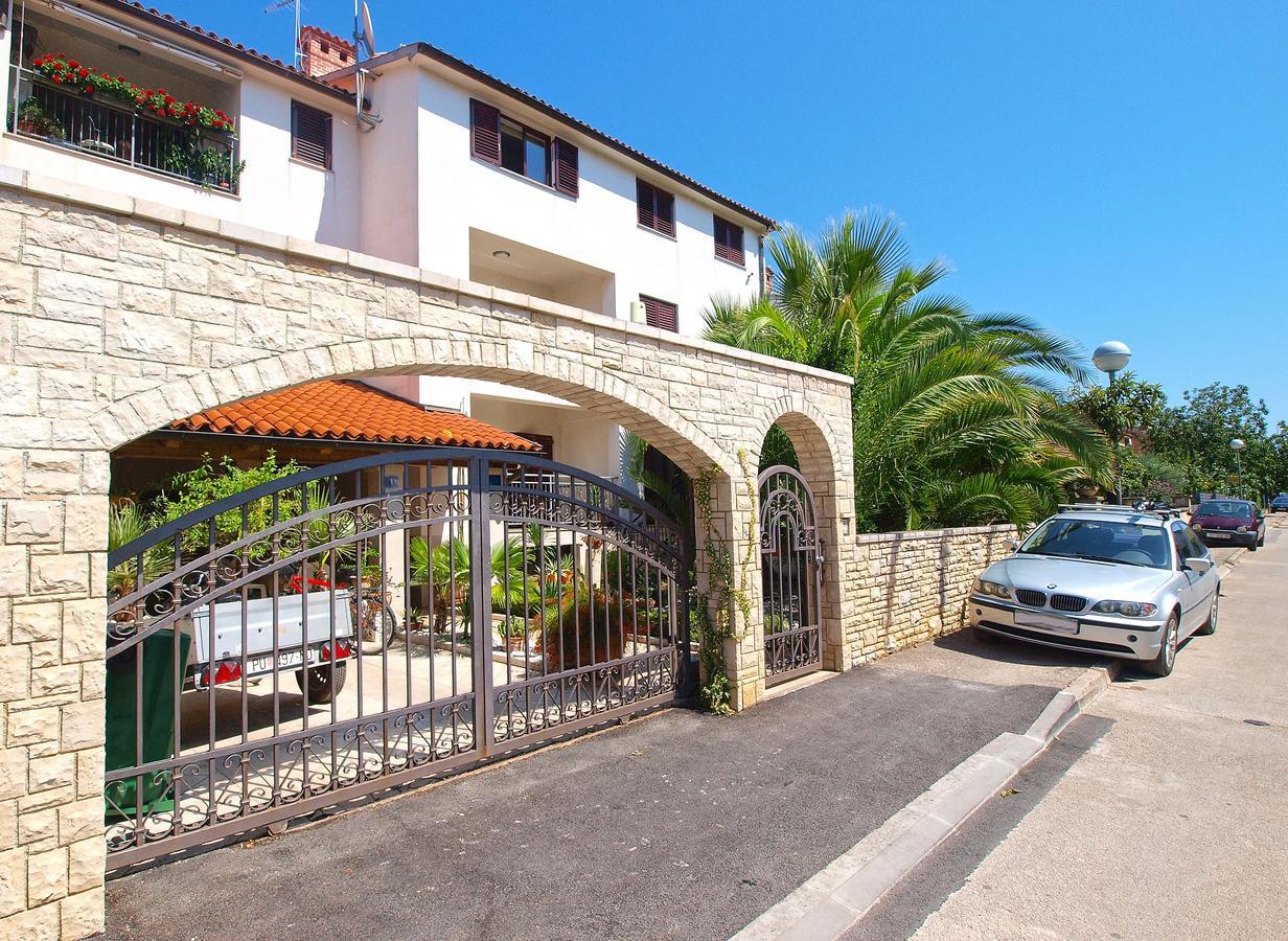 Rooms Ivica 1452 Fažana Екстериор снимка
