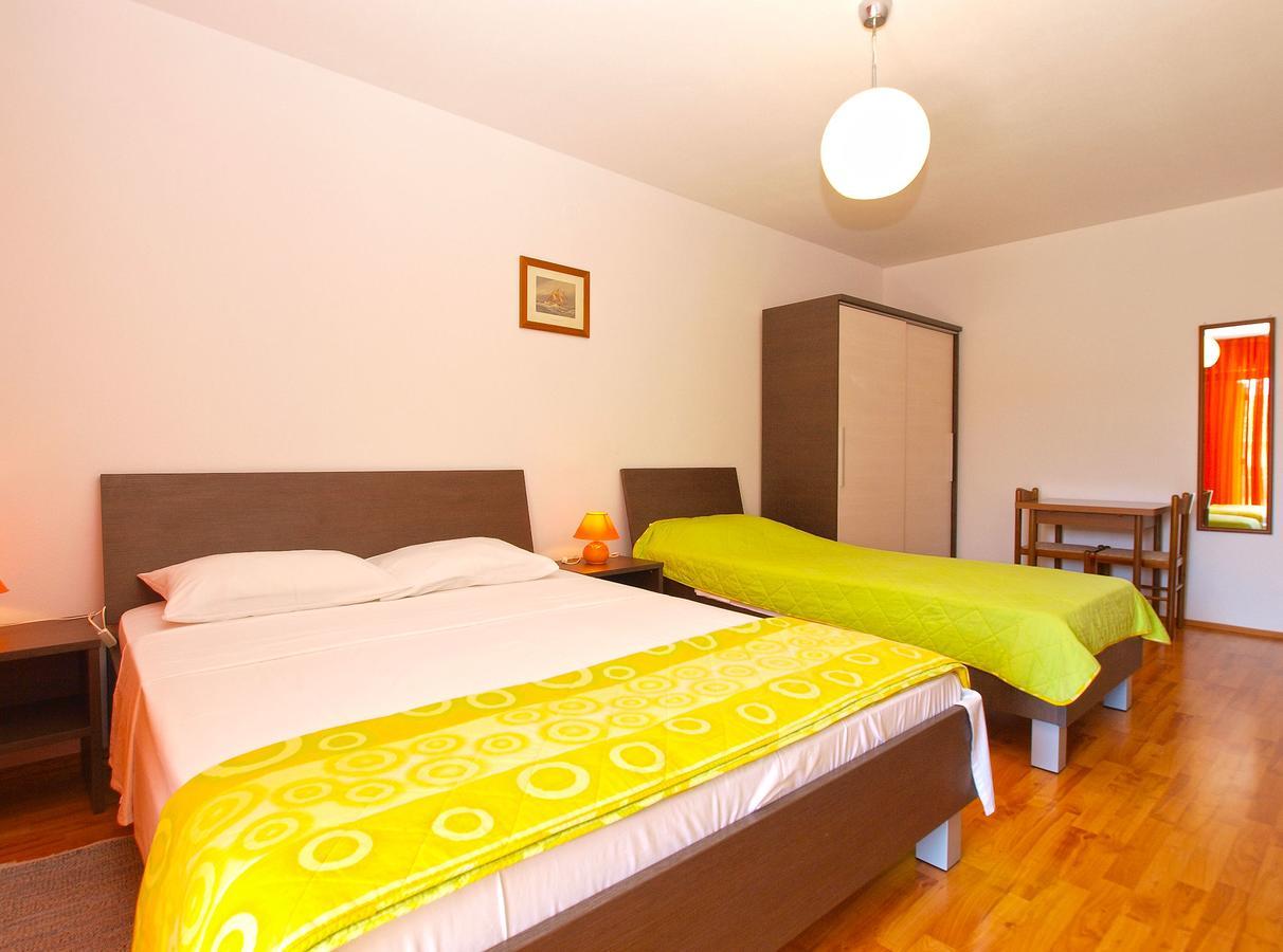 Rooms Ivica 1452 Fažana Екстериор снимка