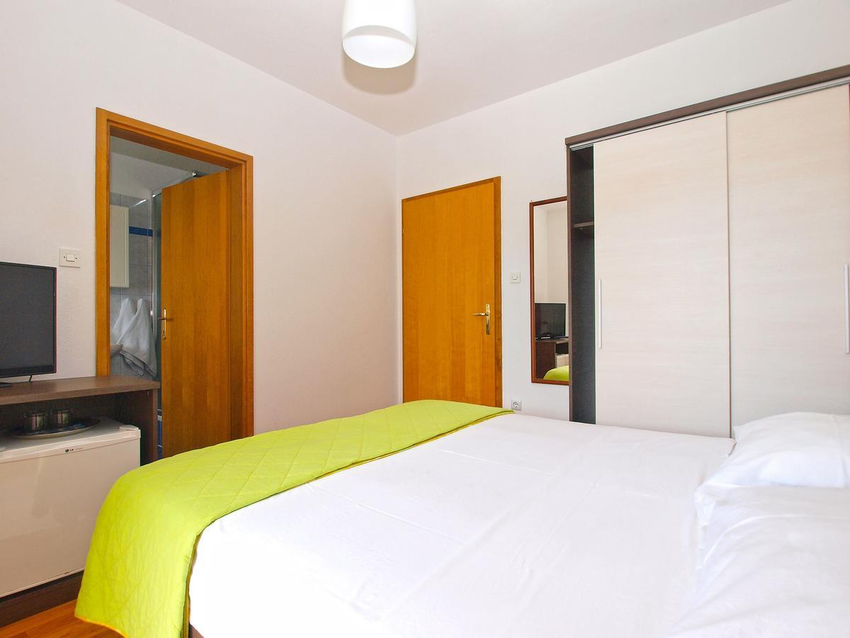 Rooms Ivica 1452 Fažana Екстериор снимка