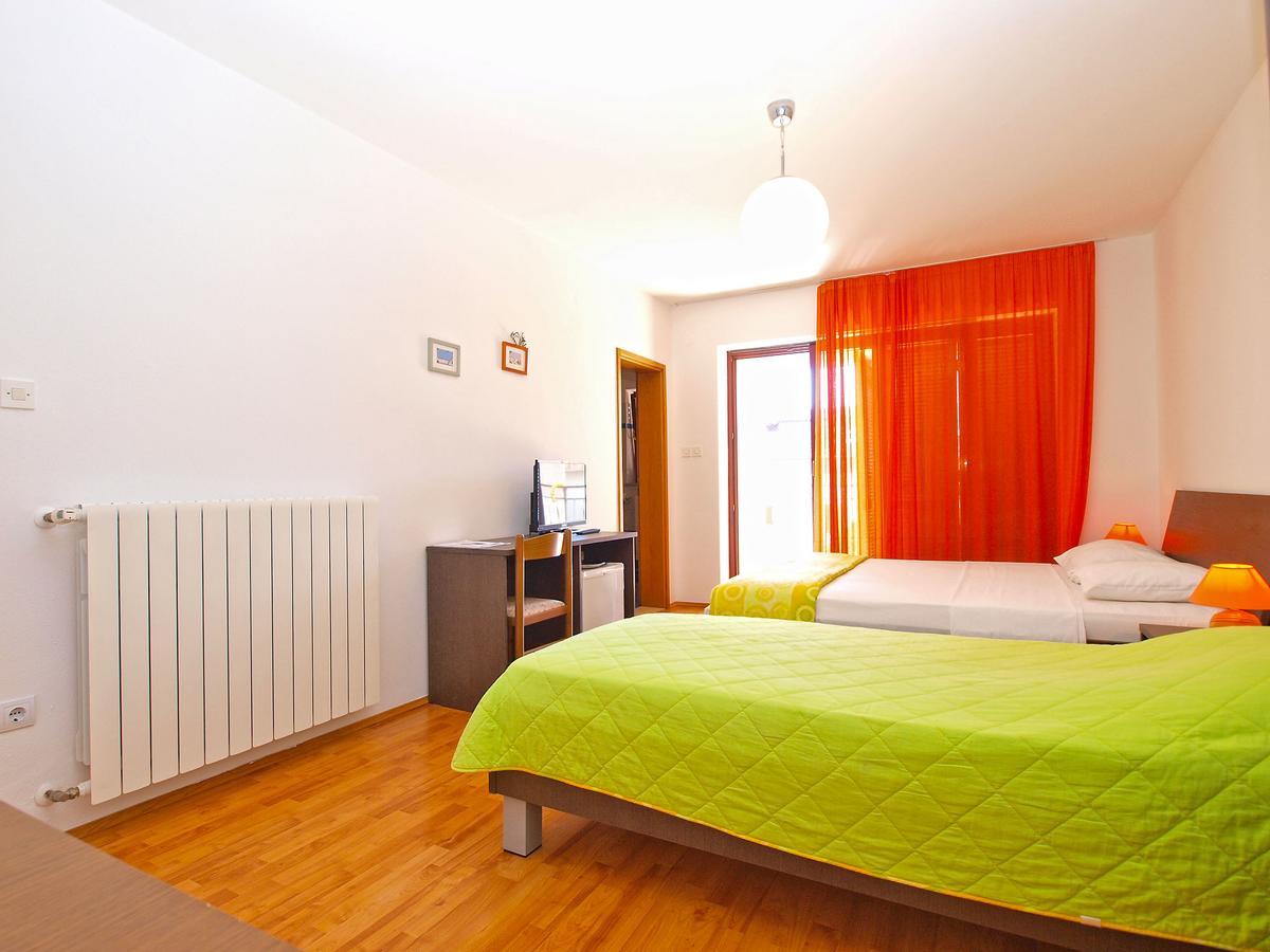 Rooms Ivica 1452 Fažana Екстериор снимка