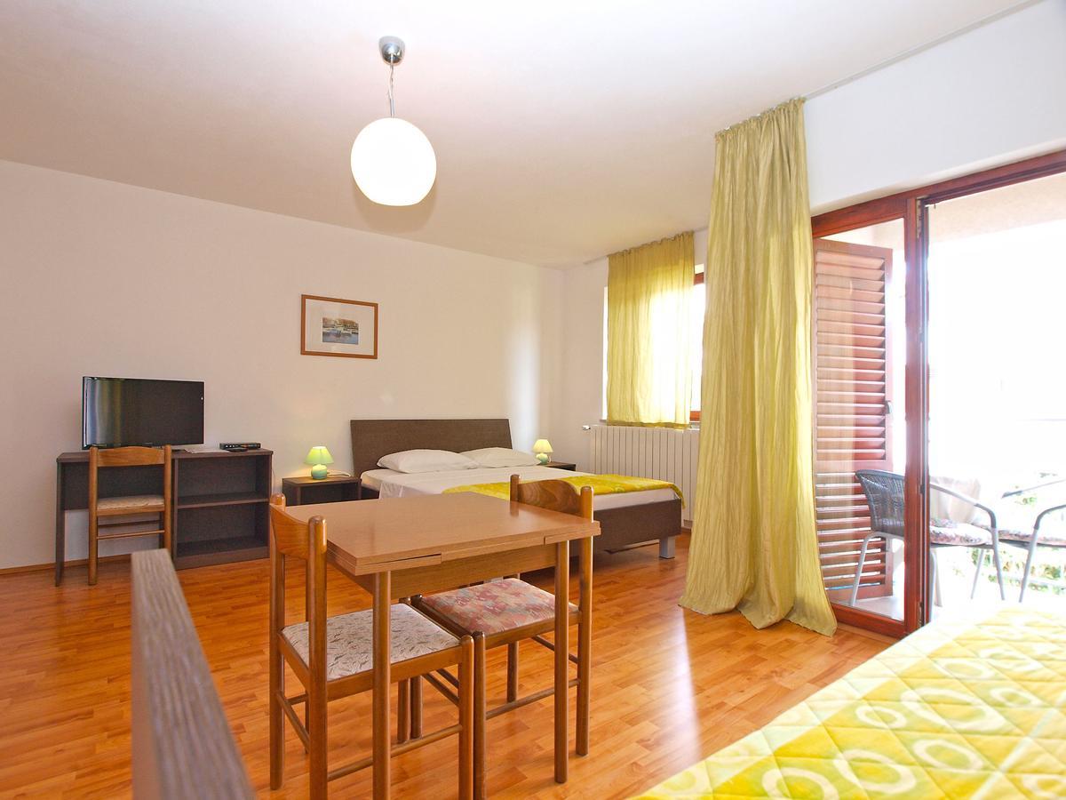 Rooms Ivica 1452 Fažana Екстериор снимка